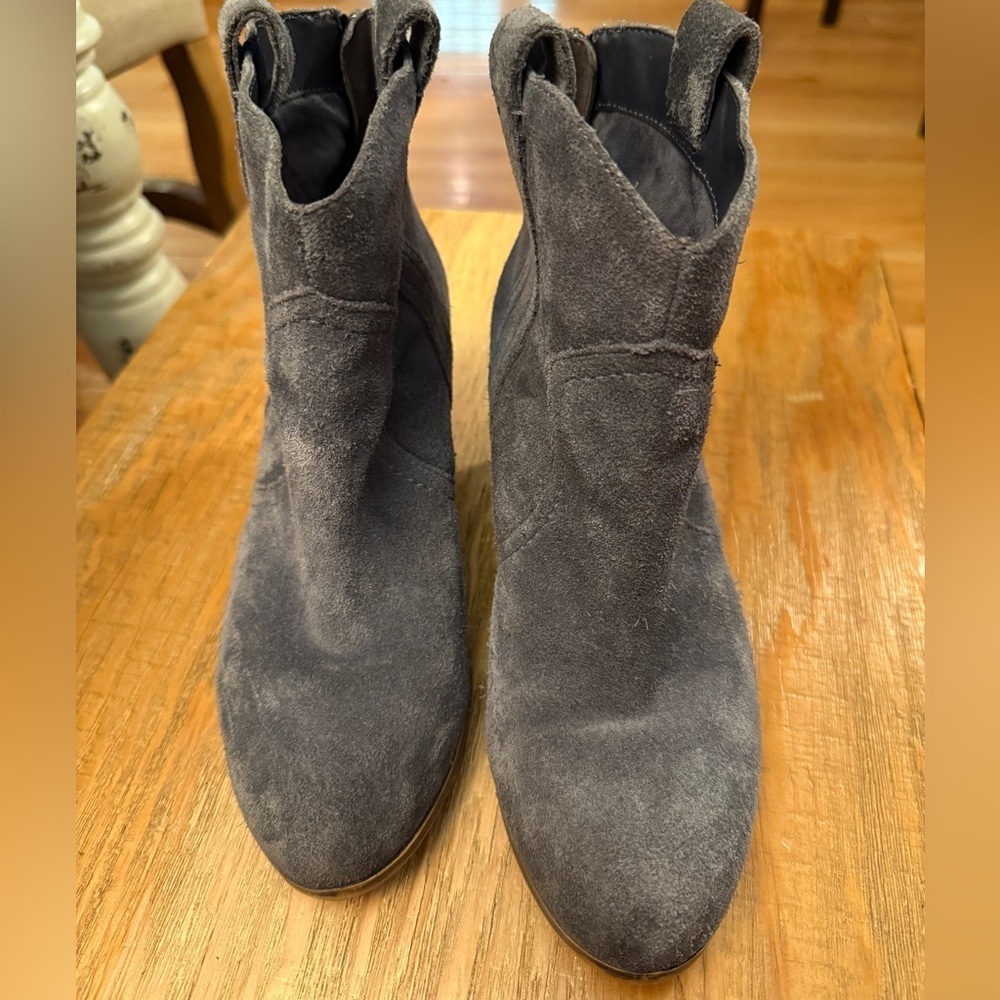 Sam Edelman Blue Gray Ankle Booties with Suede Finish Love this Well Worn look💙 - Picture 6 of 8